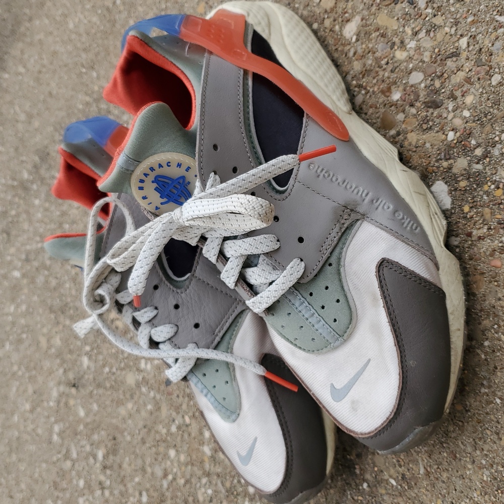 Nike Multicolor Sneakers - Picture 2 of 10